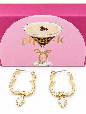 Piper.k Gold Plated Clover Drop Hoop Earrings - Gold/White